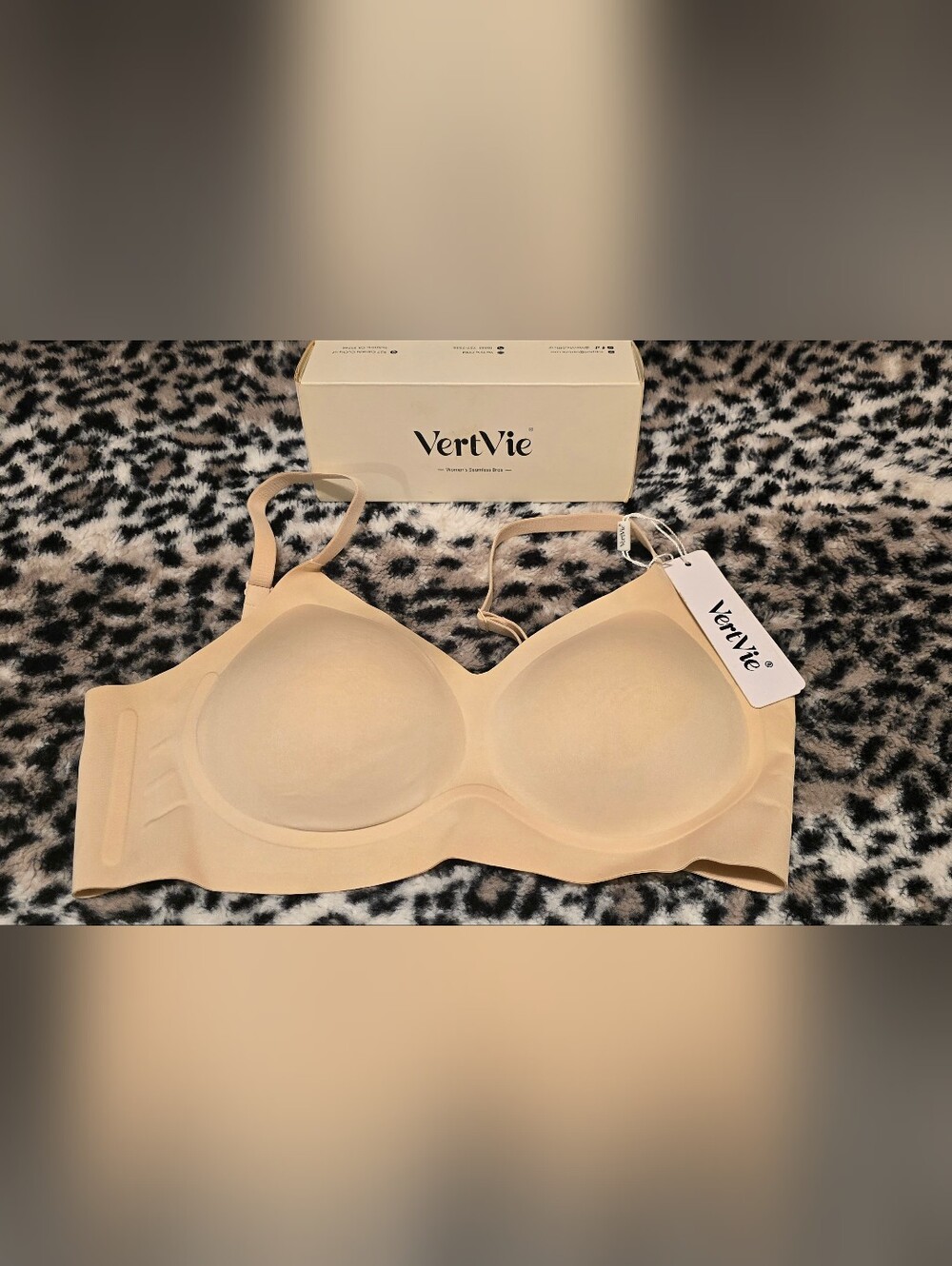 VertVie Smooth Nude T-Shirt Bra with Lightly Padded Cups